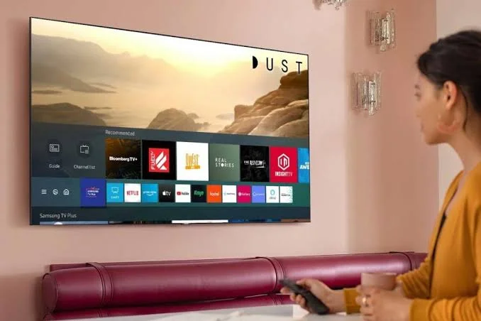 Fitur Smart TV Terbaru dengan Resolusi Layar Paling Tajam