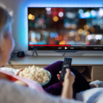 Fitur Smart TV Tercanggih Untuk Hiburan Keluarga Di Rumah