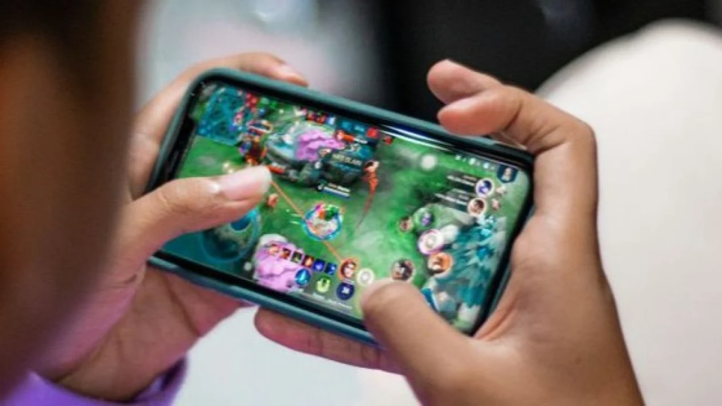 Perangkat Elektronik Gaming Mobile Kini Semakin Populer